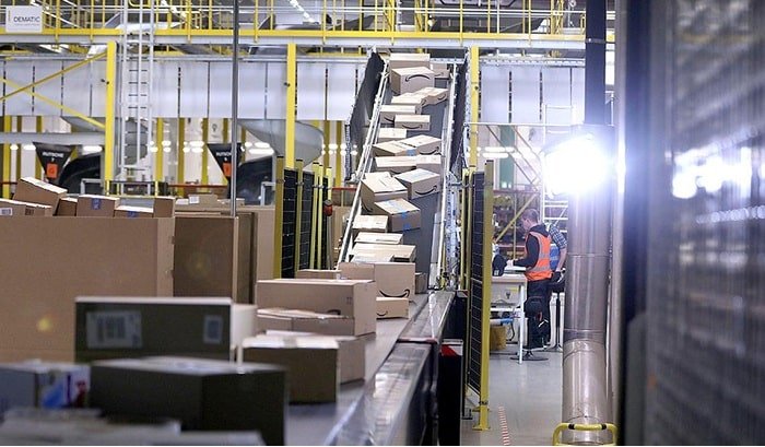 fulfillment center eliminates plastic outbound packaging